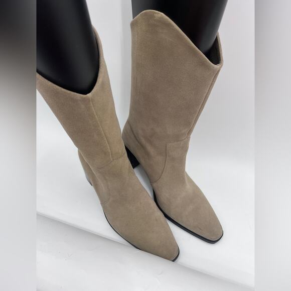 Intentionally Blank Worth Boot in Mushroom - Picture 7 of 12